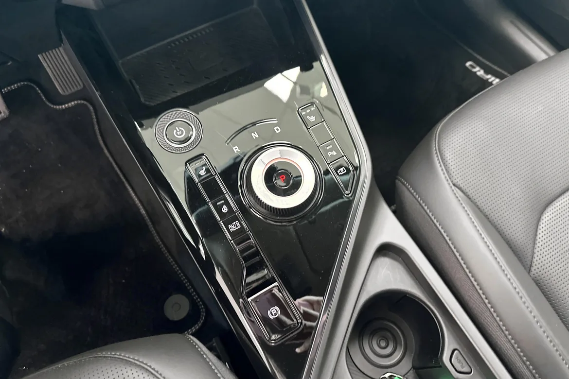 picture of a car