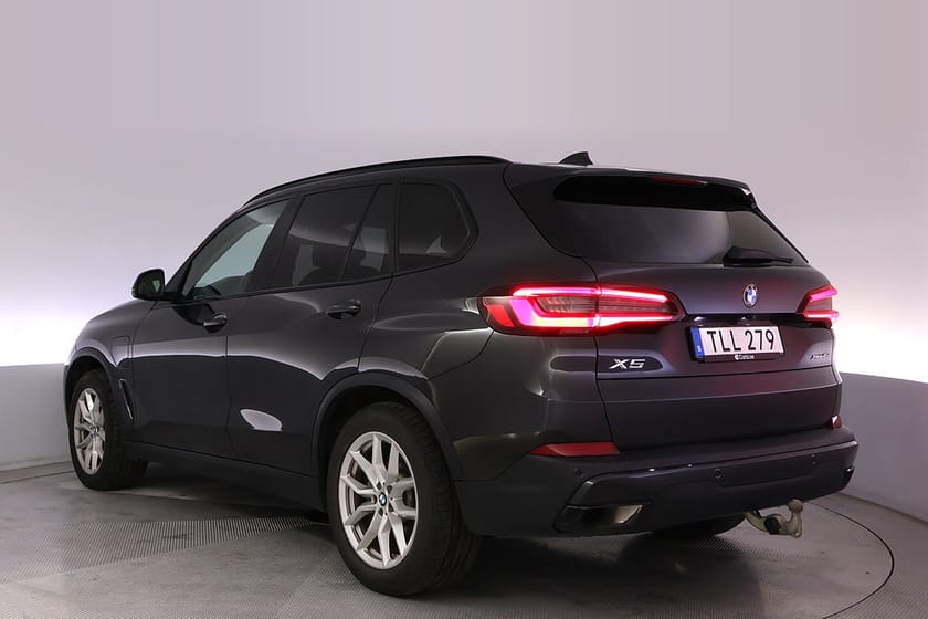 Bild 4 av BMW X5 xDrive45e iPerformance Komfortstol Drag HK 360 AdapFarth Luftfj.