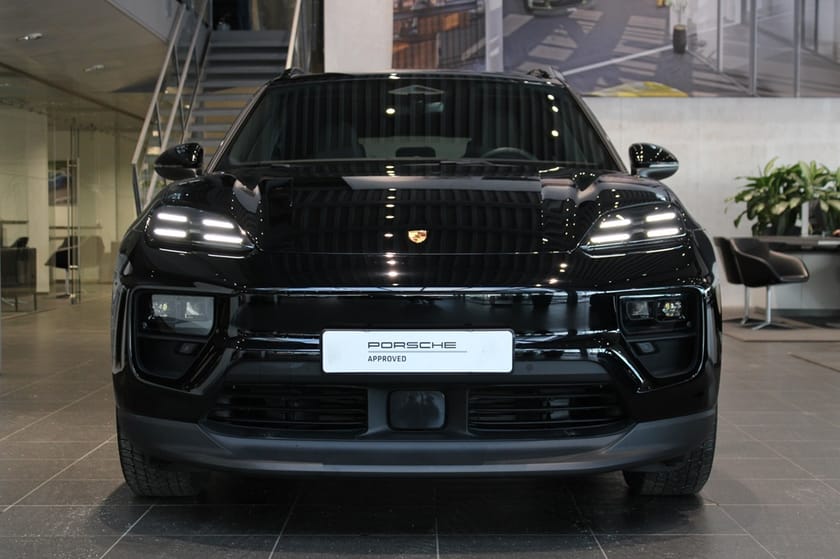 Bild 3 av Porsche Macan Electric 