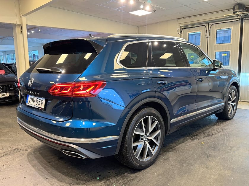 Bild 4 av Volkswagen Touareg 3.0 V6 TDI 4Motion Aut Drag Gps Pano Luft