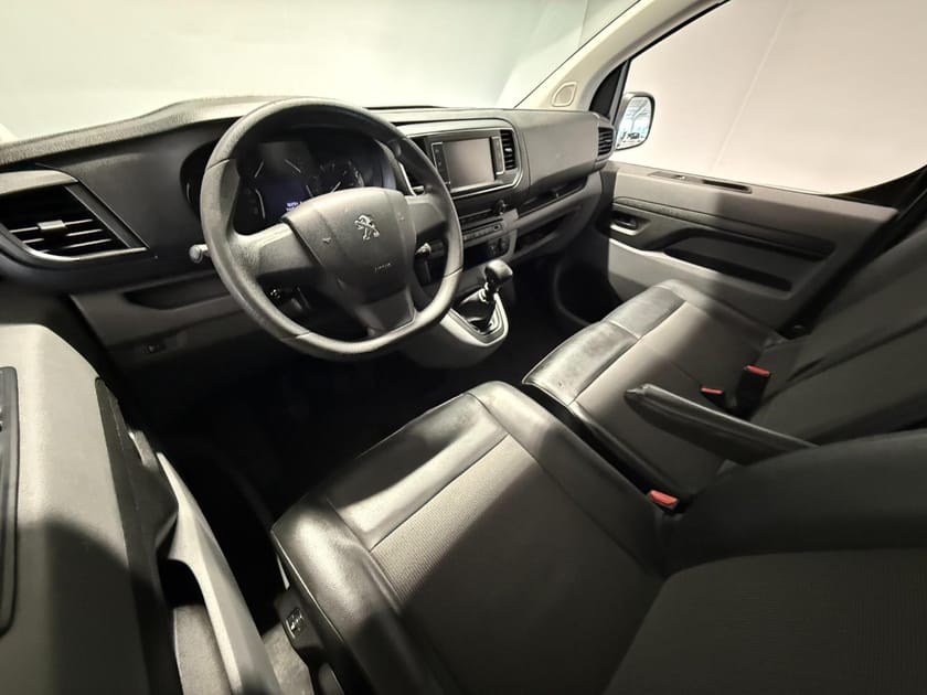 Bilde 5 av Peugeot Expert Varebil 2,0 122hk Cruise/Radio/Takstativ/Kamera/Carplay/Dab