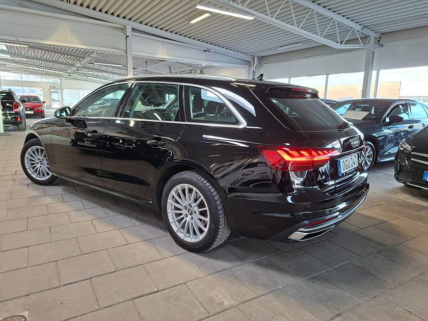 Bild 4 av Audi A4 Avant 40 TDI quattro S Tronic Proline Navi