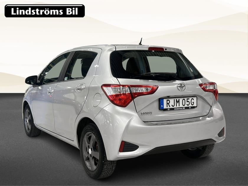 Bild 4 av Toyota Yaris 1,5 Active SPI Vhjul Moms