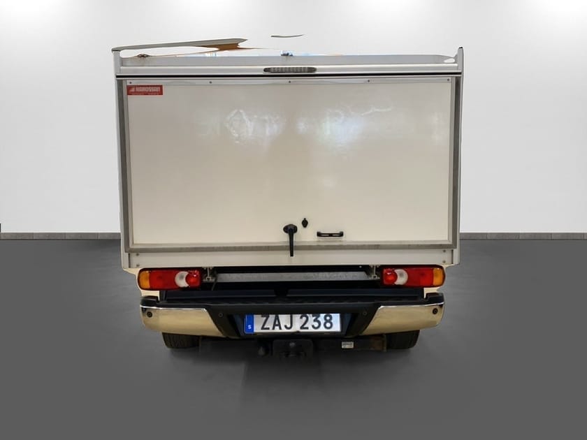 Bild 5 av Renault Alaskan 2.3 dCi 4WD Euro 6 med Arbetskåpa Nyservad