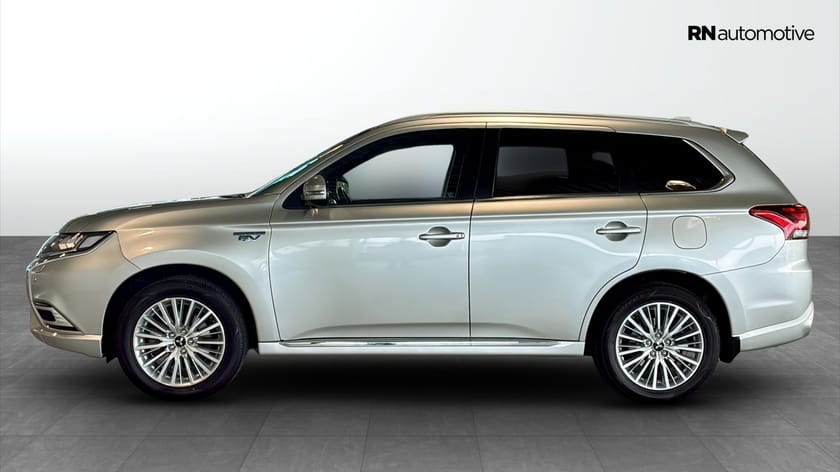 Bild 2 av Mitsubishi Outlander PHEV 2020 Automat Fyrhjulsdrift