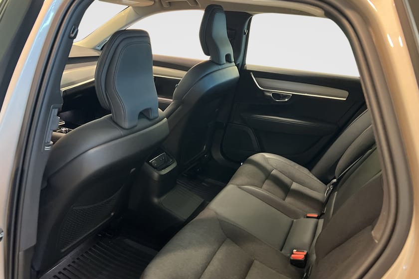 Bild 4 av Volvo V90 T6 Core Edition II