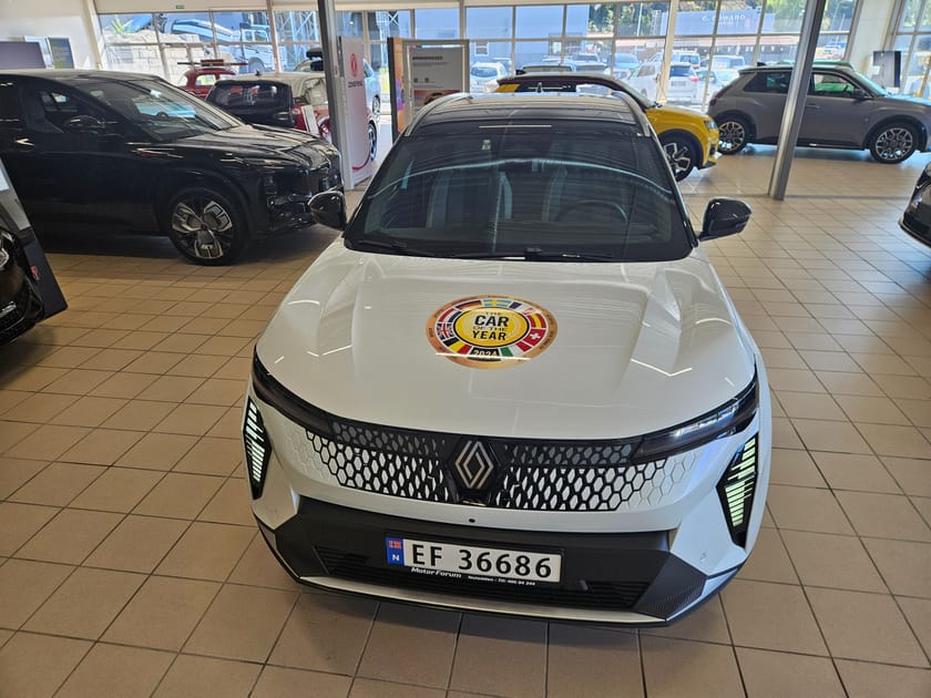 Bilde 3 av Renault Scenic E-Tech Demo bil topputgaven Iconic EV87 Rekkevidde 62 MIL