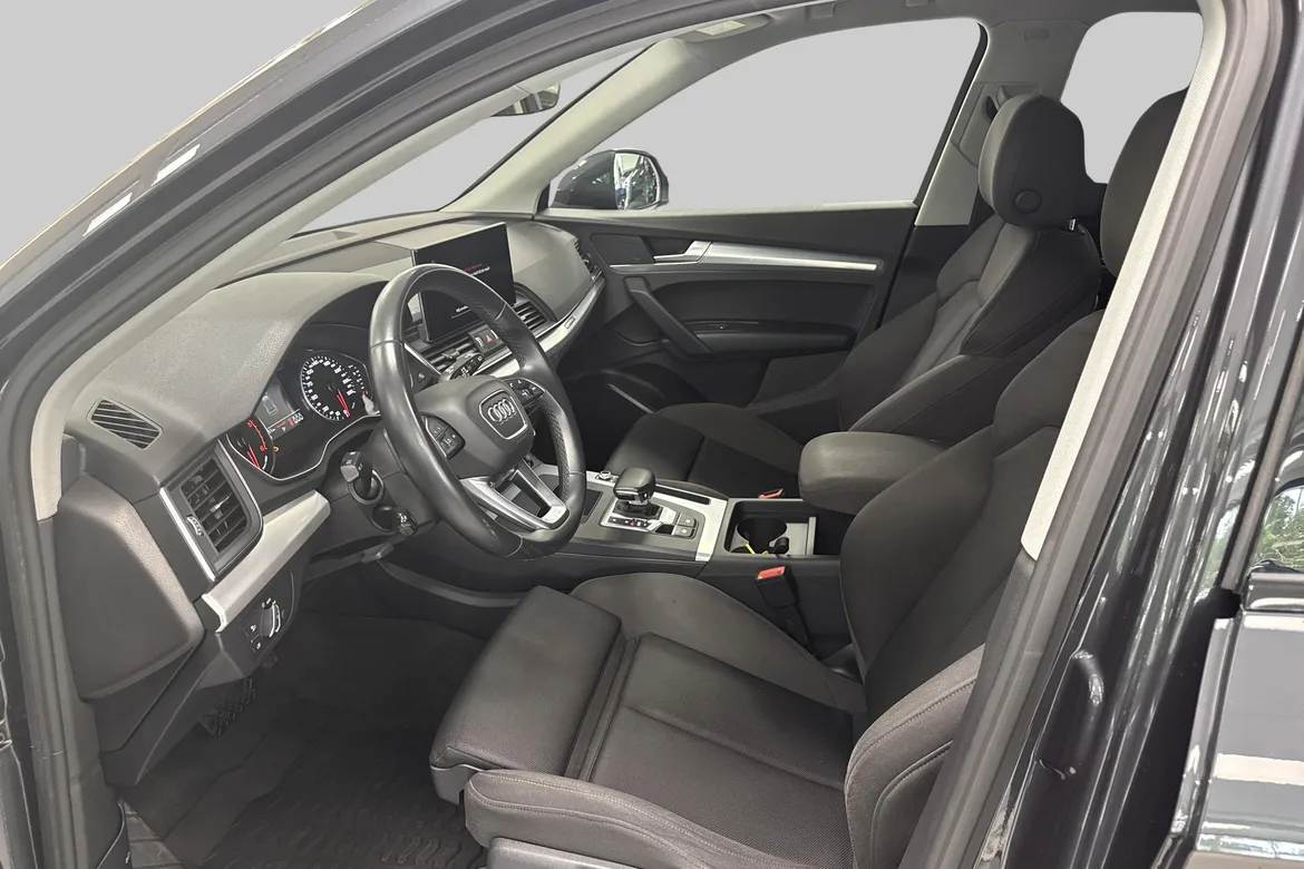 picture of a car