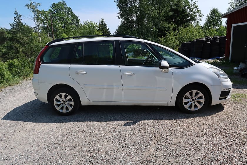 Bild 2 av Citroën Grand C4 Picasso 1.6 e-HDi Airdream EGS Euro 5