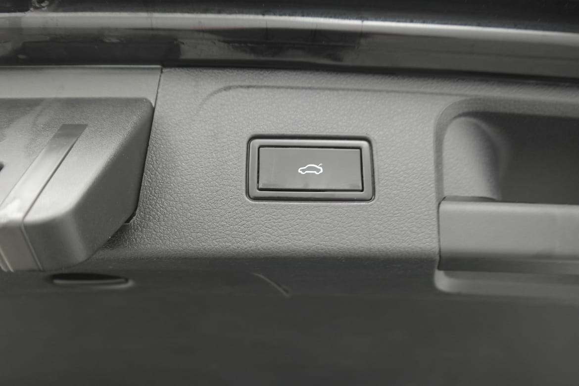 Volkswagen Passat 2018 - miniatyr 19