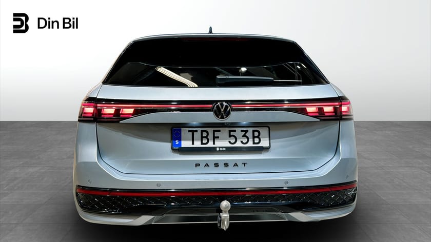 Bild 5 av Volkswagen Passat Sportscombi TDI193 DSG 4M R-Line Black/Drag/Värmare