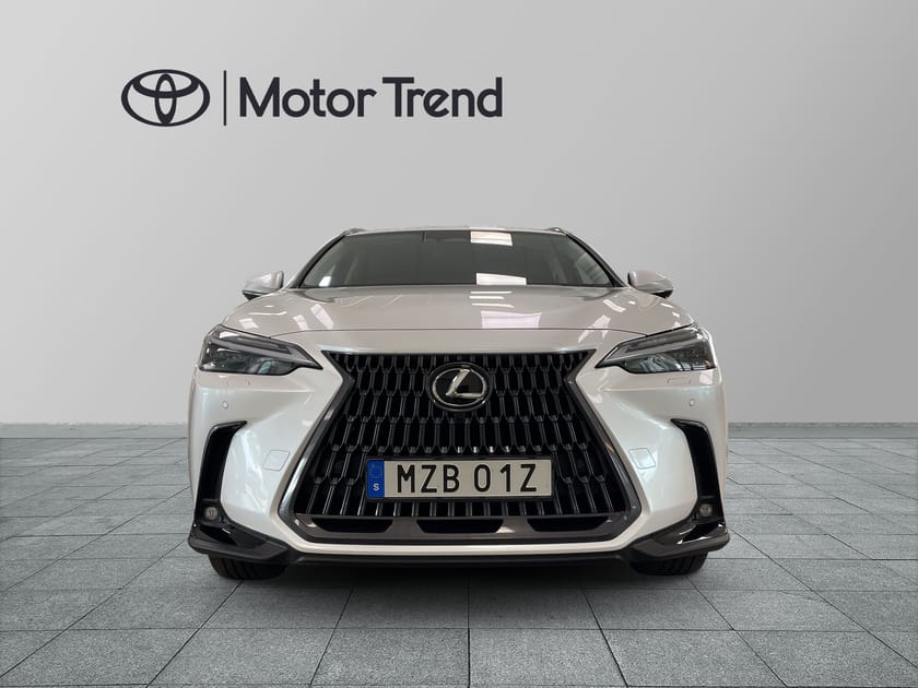 Bild 5 av Lexus NX 450h+ EXECUTIVE TEKNIKPAKET | 360*-KAMERA | HUD | MOMS* |
