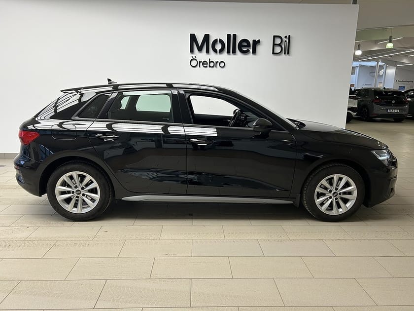 Bild 3 av Audi A3 Sportback 35 TFSI 150hk PROLINE
