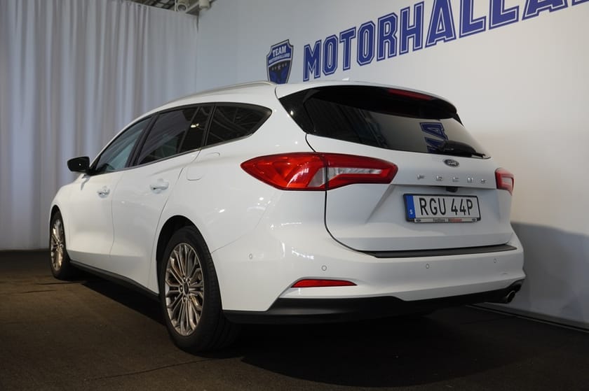 Bild 3 av Ford Focus Kombi - Titanium, Kamera, CarPlay MM!