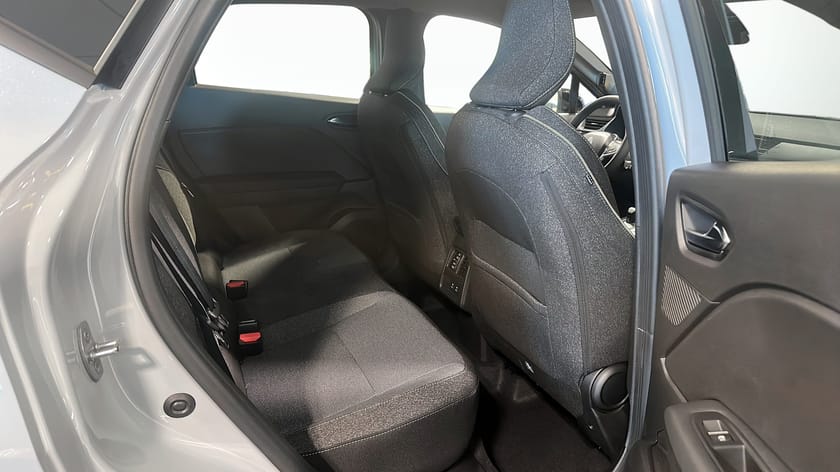 Bild 5 av Renault Captur TECHNO MILDHYBRID 140 EDC