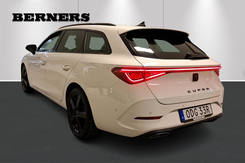 Bild 3 av CUPRA Leon Sportstourer 1.5 eTsi 150 Dsg / Drag / pkt /