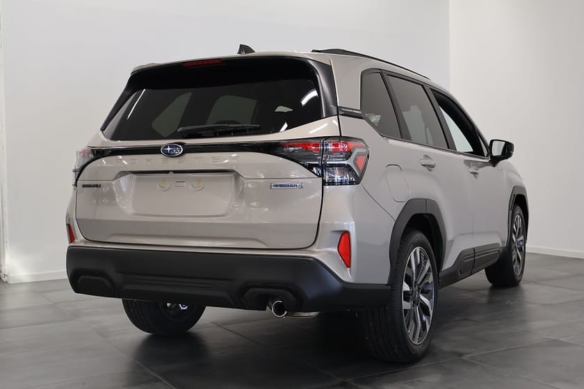 Bild 4 av Subaru Forester e-Boxer Adventure Hybrid kampanj Dragkrok Vinterhjul