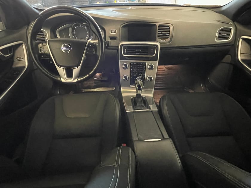 Bild 5 av Volvo S60 D4 AWD Classic Momentum