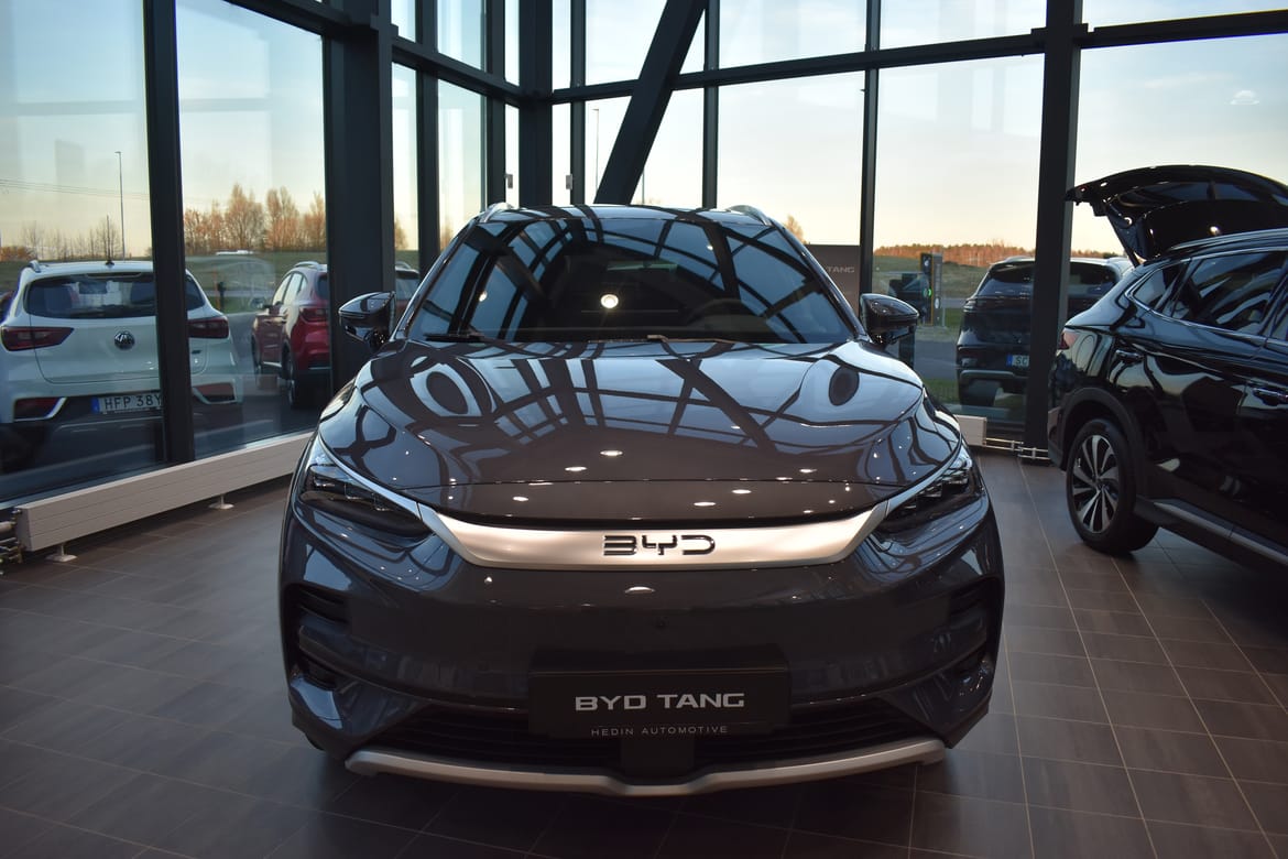 BYD Tang EV AWD, 517hk, 2024