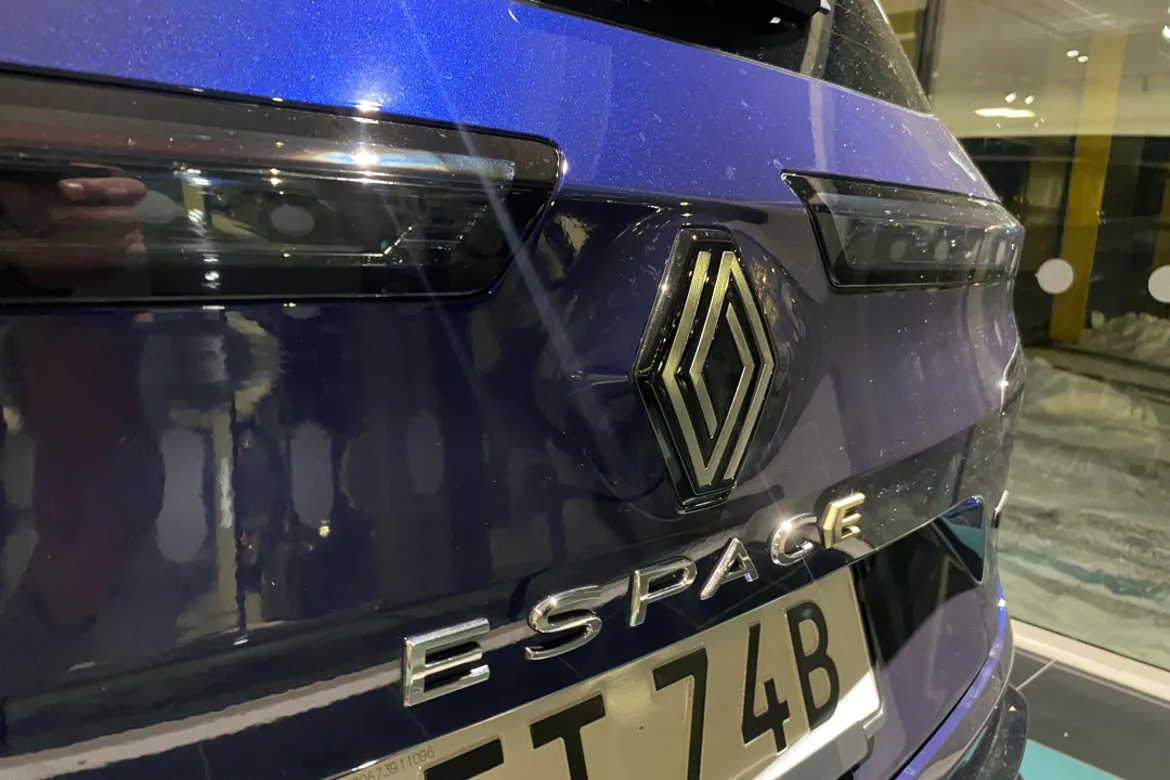 Renault Espace E-TECH