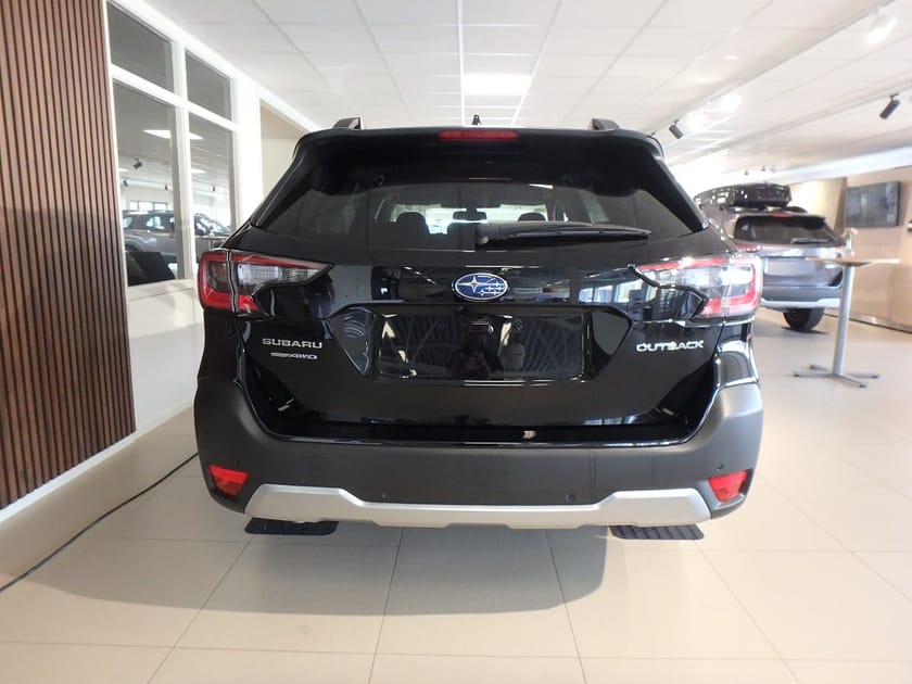 Bild 3 av Subaru Outback 2.5 4WD XFuel Adventure Krok V-hjul ingår