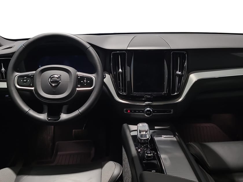 Bild 5 av Volvo XC60 T6 Plus Black Nordic Edition