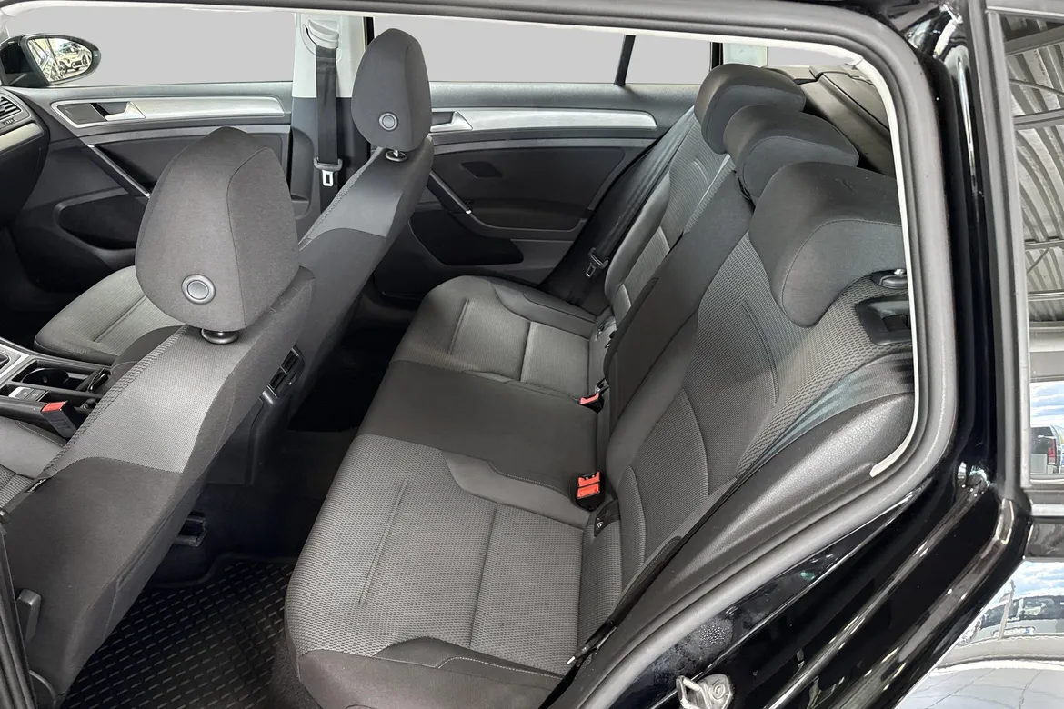 picture of a car