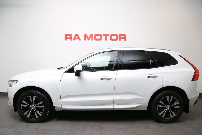 Bild 3 av Volvo XC60 T5 250hk Momentum SE ll Aut VOC CarPlay
