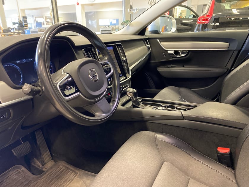 Bild 3 av Volvo V90 Cross Country D4 AWD Advanced Edt