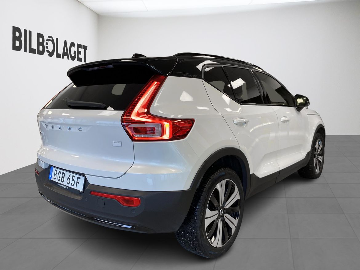 Volvo XC40 2023 - miniatyr 4