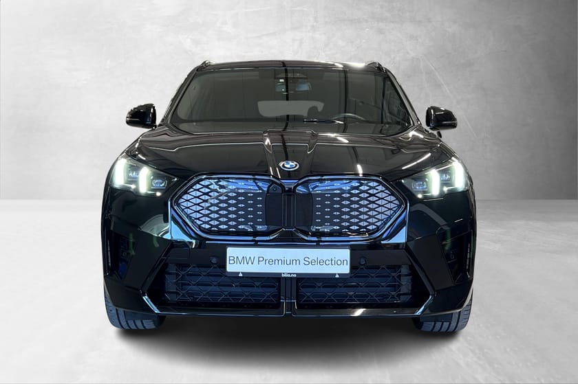 Bilde 2 av BMW iX2 xDrive30 FullyCharged, M-Sport-Pro, 360,Harman/k. BSI