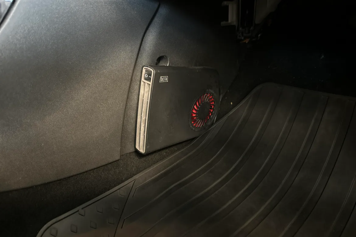 picture of a car