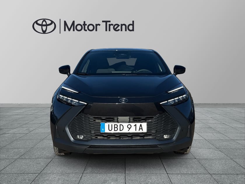 Bild 1 av Toyota C-HR PHEV 2,0 LADDHYBRID FWD STYLE TEKNIKPAKET