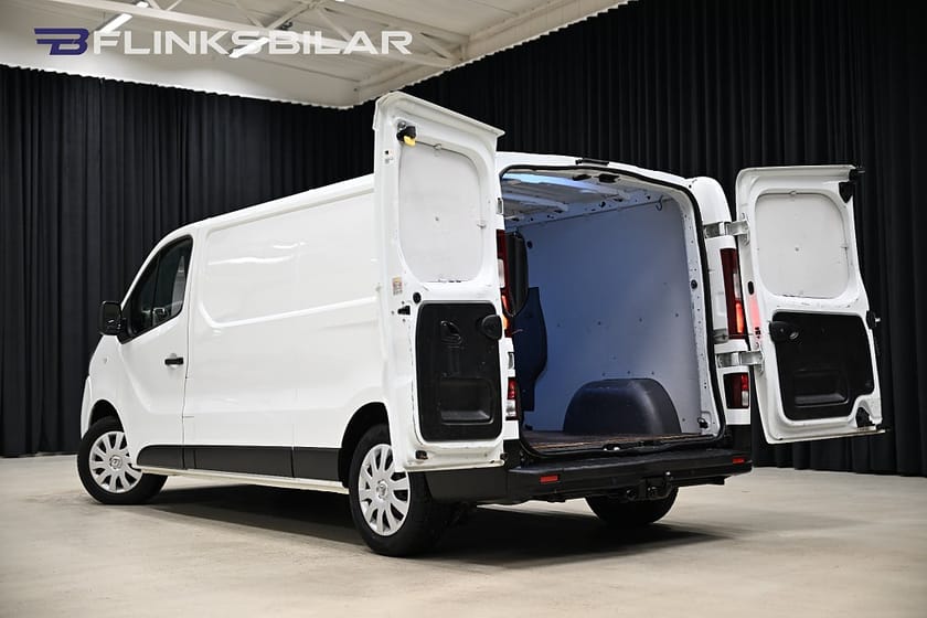 Bild 5 av Renault Trafic Skåpbil 120HK L2 Drag|Värmare|GPS|Backkamera|Kamkedja|Leasbar