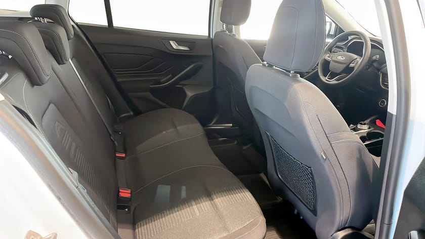 Bild 5 av Ford Focus Active Kombi 1.0 125hk Automat