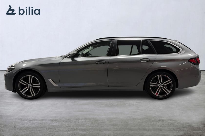 Bild 3 av BMW 520d xDrive Touring | Backkamera | Drag | Värmare