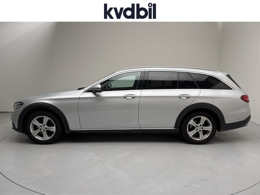 Bild 2 av Mercedes-Benz E 220 d 4MATIC All-Terrain 194hk Avantgarde 360