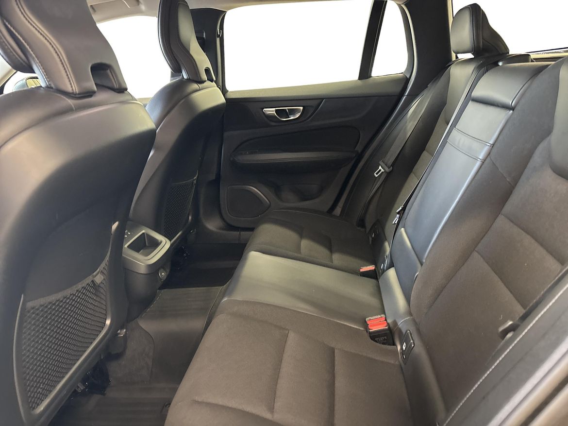 Volvo V60 2021 - miniatyr 7