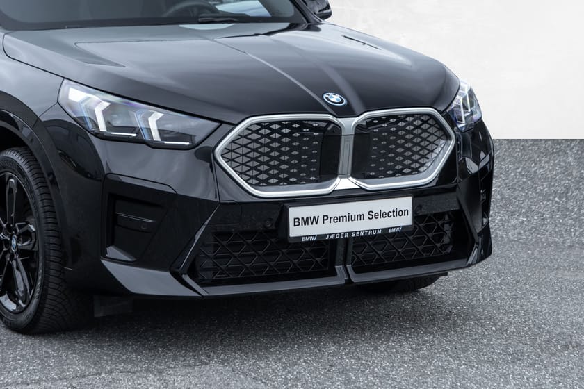 Bilde 2 av BMW iX2 xDrive30 M-Sport H.feste El.seter ACC HeadUP H/K