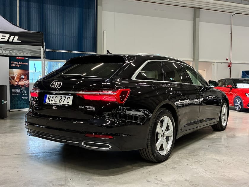 Bild 4 av Audi A6 Avant 50 TFSI e quattro | Skinn | Cockpit