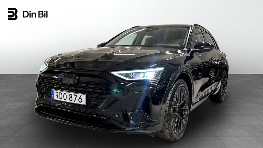 Bild 1 av Audi Q8 55 e-tron quattro 408Hk Proline Edition
