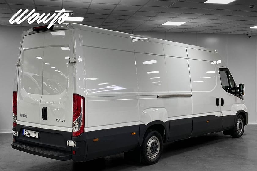 Bild 5 av Iveco Daily 35-140 Van 2.3 JTD Hi-Matic 136HK L4H2 3-Sits /Moms
