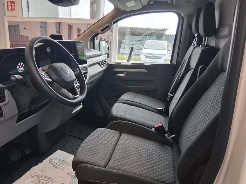 Bild 3 av Volkswagen Transporter eHybrid 