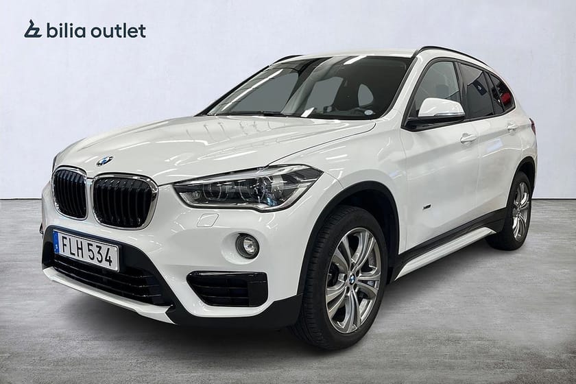 Bild 1 av BMW X1 xDrive18d Sport line 150hk Drag Navi Nyservad