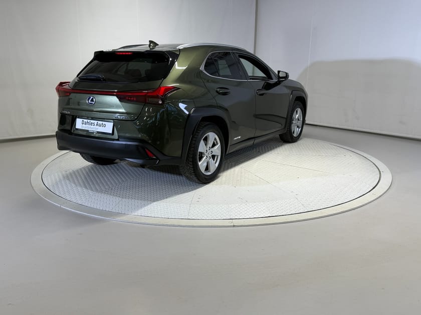 Bilde 5 av Lexus UX 250h E-Four AWD Premium Cruise/Kamera/Skinn/Navi/Relax garanti