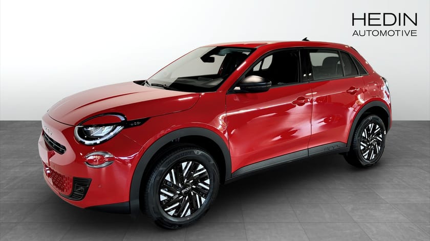 Bild 1 av Fiat 600 Hybrid HEV LOUNGE 1.2 100 HK DCT6 FWD.