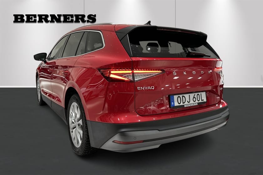 Bild 3 av Škoda Enyaq iV 80x 265hk