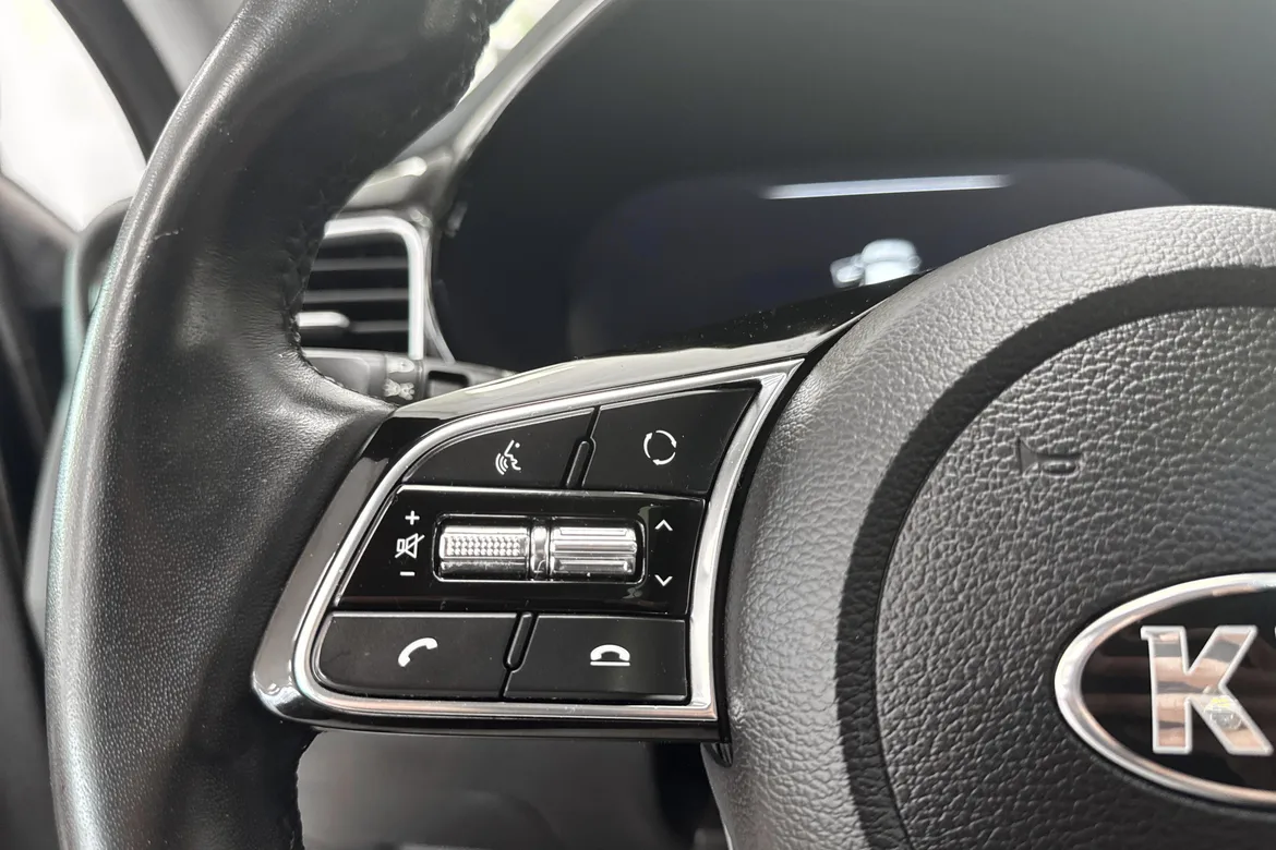 picture of a car