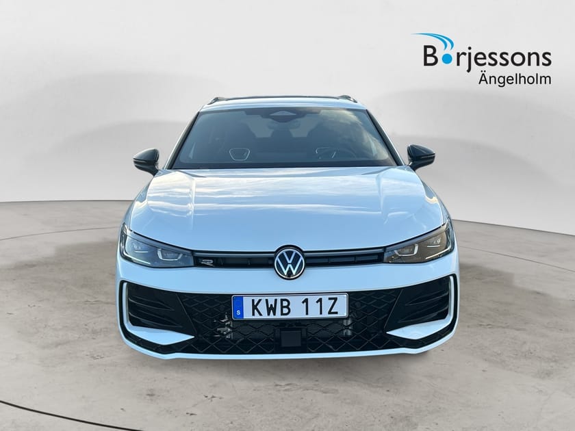 Bild 5 av Volkswagen Passat Variant eHybrid e-Hybrid 272hk DSG R-line
