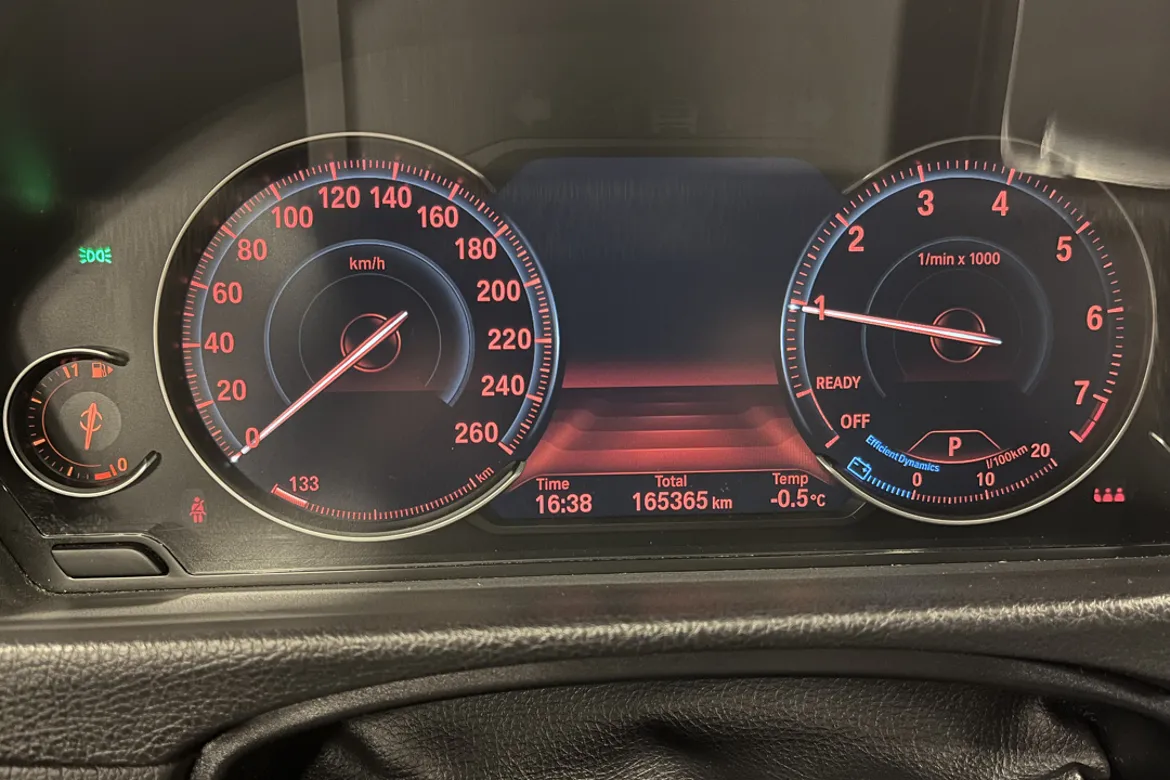 BMW 330i xDrive Touring